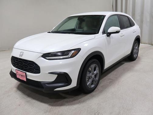 Platinum White Pearl 2027 Honda HR-V LX