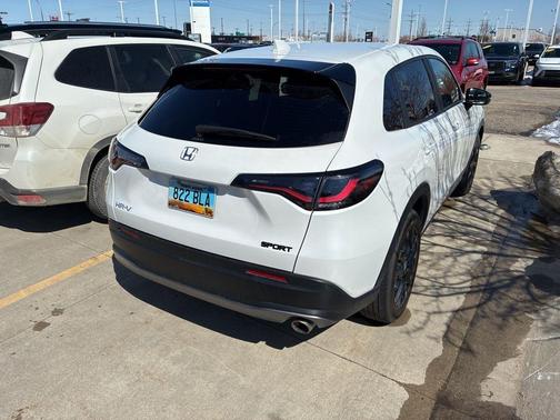 Platinum White Pearl 2023 Honda HR-V AWD Sport