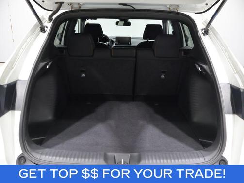 Platinum White Pearl 2023 Honda HR-V AWD Sport