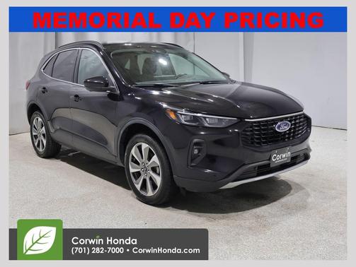 AGATE BLACK METALLIC 2024 Ford Escape Platinum