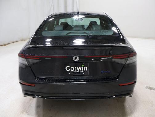 Nh-731p Crystal Bl 2026 Honda Accord Hybrid Sport-L