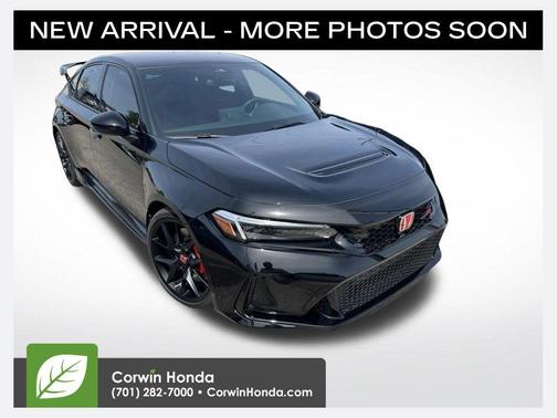 Crystal Black Pearl 2025 Honda Civic Type R