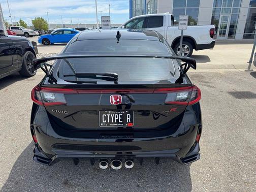 Crystal Black Pearl 2025 Honda Civic Type R