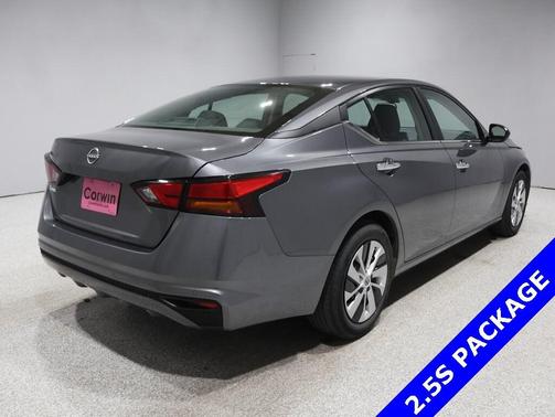 2024 Nissan Altima S FWD