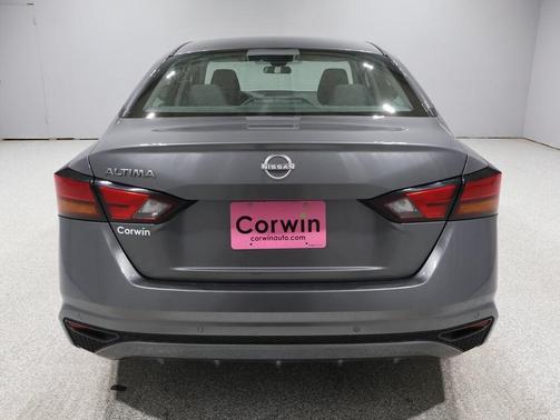 2024 Nissan Altima S FWD