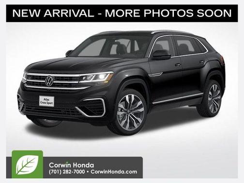 Deep Black Pearl 2023 Volkswagen Atlas Cross Sport 3.6L V6 SEL Premium R-Line