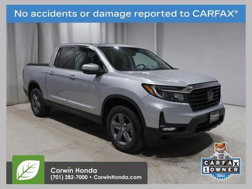 Lunar Silver 2023 Honda Ridgeline RTL