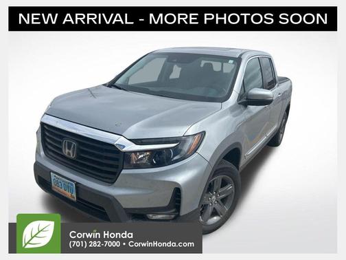 Lunar Silver 2023 Honda Ridgeline RTL
