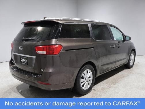 2017 Kia Sedona LX