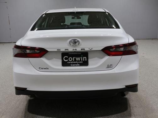 Ice Cap 2024 Toyota Camry LE