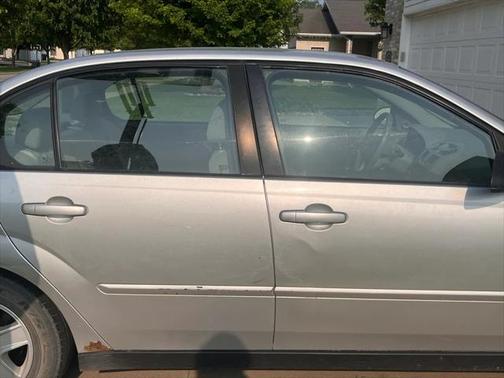 2004 Chevrolet Malibu Base