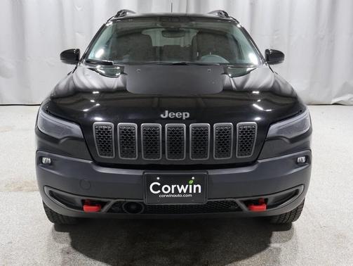 2022 Jeep Cherokee Trailhawk