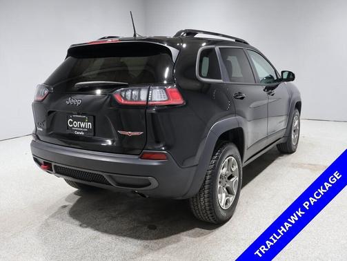 2022 Jeep Cherokee Trailhawk