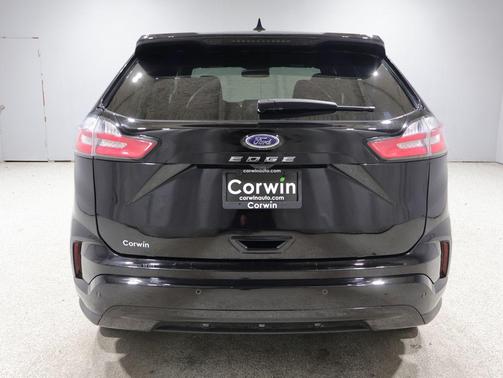 AGATE BLACK METALLIC 2024 Ford Edge ST Line