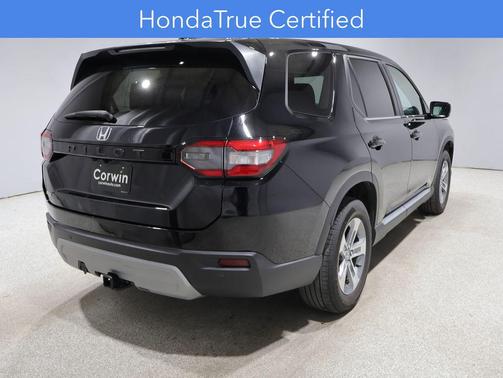 Crystal Black Pearl 2025 Honda Pilot EX-L