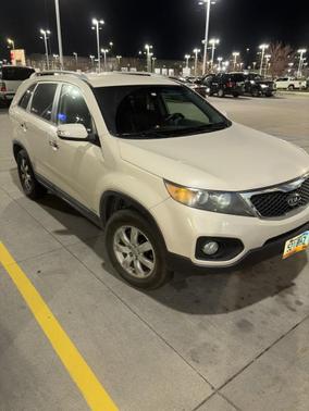 2011 Kia Sorento LX
