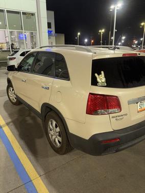 2011 Kia Sorento LX
