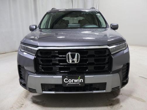 Modern Steel 2026 Honda Pilot Touring 8-Passenger