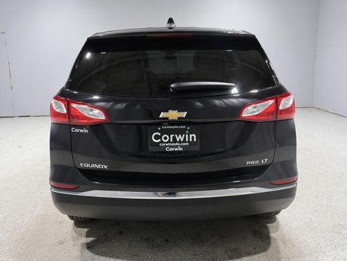 Mosaic Black Metallic 2021 Chevrolet Equinox 1LT