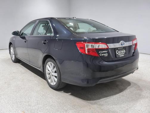 Cosmic Gray Mica 2014 Toyota Camry Hybrid XLE