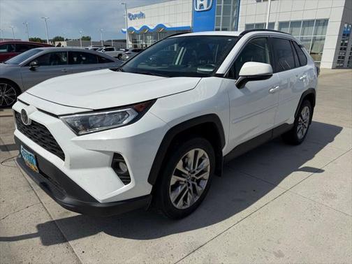 2019 Toyota RAV4 XLE Premium