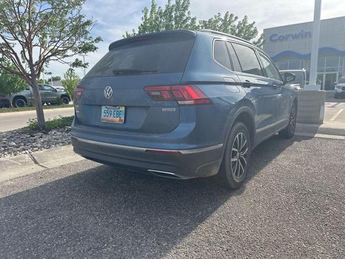 Stone Blue Metallic 2020 Volkswagen Tiguan 2.0T SE 4MOTION