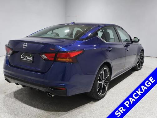 2024 Nissan Altima SR FWD