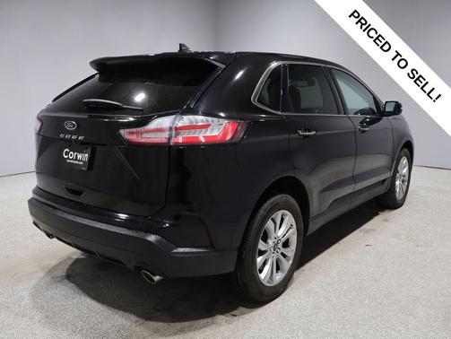 Agate Black Metallic 2024 Ford Edge Titanium