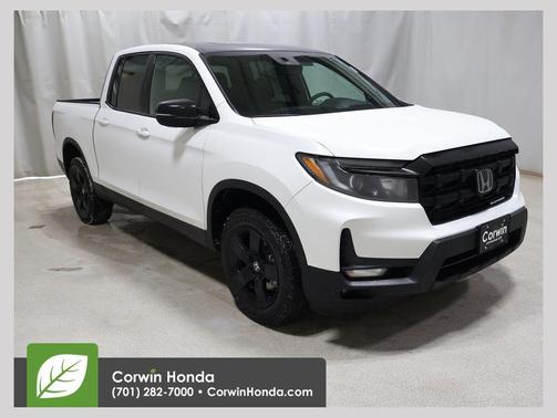 Platinum White Pearl 2026 Honda Ridgeline Black