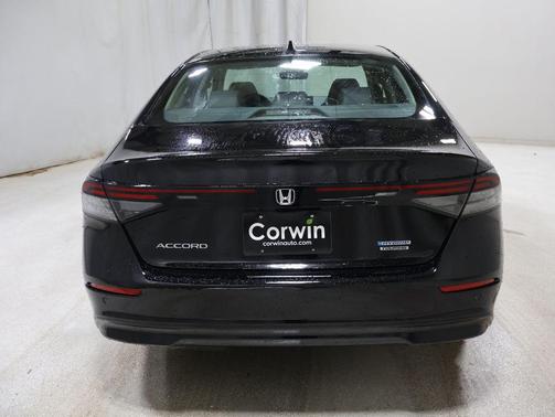 Nh-731p Crystal Bl 2026 Honda Accord Hybrid Touring