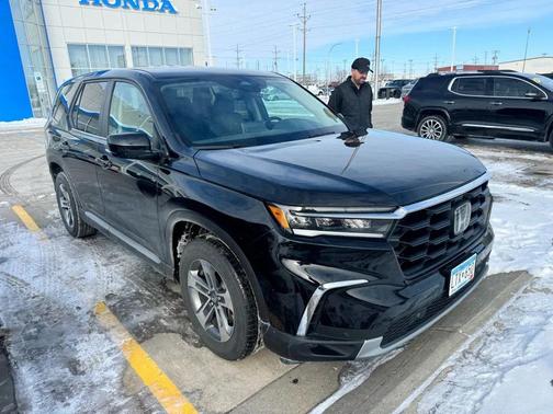 2024 Honda Pilot EX-L 7 Passenger