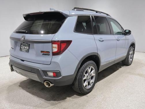 Sonic Gray Pearl 2022 Honda Passport AWD TrailSport