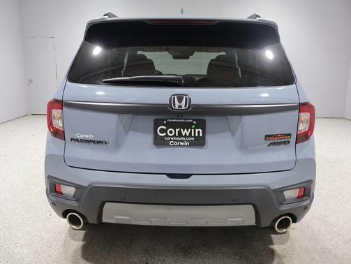 Sonic Gray Pearl 2022 Honda Passport AWD TrailSport