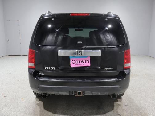 Crystal Black Pearl 2010 Honda Pilot EX-L