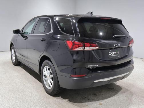 Mosaic Black Metallic 2024 Chevrolet Equinox 1LT