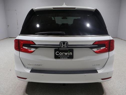 Platinum White Pearl 2023 Honda Odyssey Elite