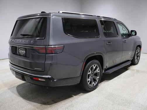 2024 Jeep Wagoneer L Series III 4x4