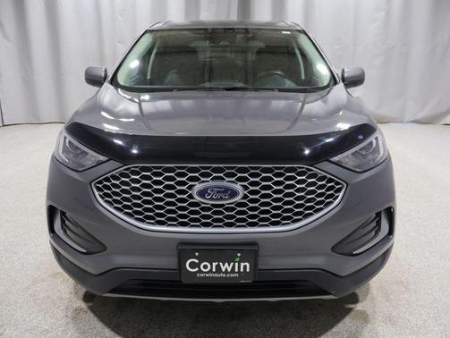 Carbonized Gray Metallic 2024 Ford Edge SEL