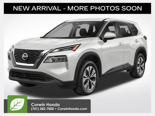 Pearl White Tricoat 2023 Nissan Rogue SV
