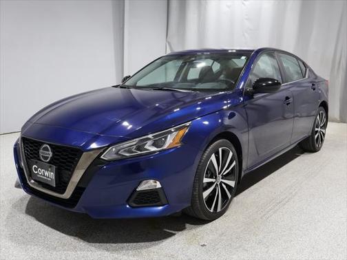 2022 Nissan Altima SR Intelligent AWD