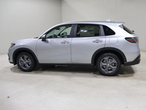 Solar Silver 2027 Honda HR-V LX