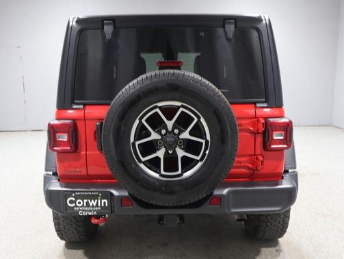 Firecracker Red Clearcoat 2025 Jeep Wrangler Rubicon