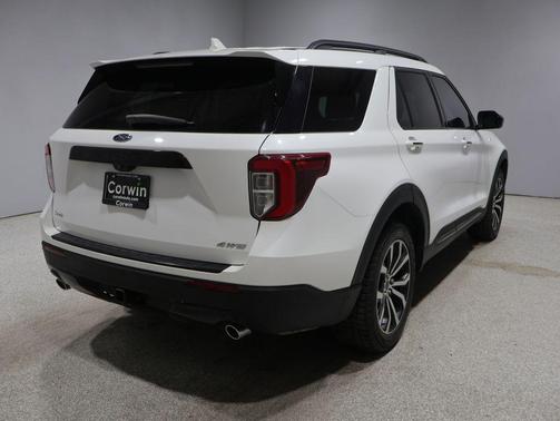 STAR WHITE MET TRI-COAT 2022 Ford Explorer ST-Line