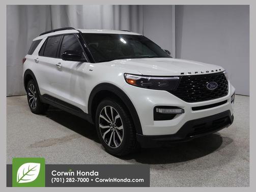 STAR WHITE MET TRI-COAT 2022 Ford Explorer ST-Line