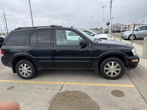 2004 Buick Rainier CXL Plus