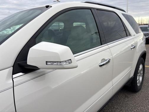 2008 GMC Acadia SLT2