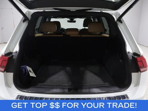 Pure White 2022 Volkswagen Tiguan 2.0T SE 4MOTION