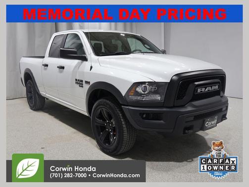 Bright White Clearcoat 2024 RAM 1500 Classic SLT