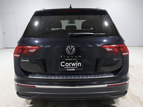 2024 Volkswagen Tiguan 2.0T Wolfsburg Edition