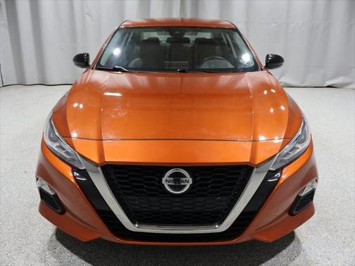2022 Nissan Altima SR Intelligent AWD